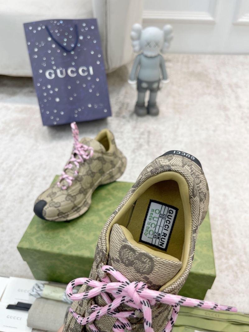 Gucci Sneakers